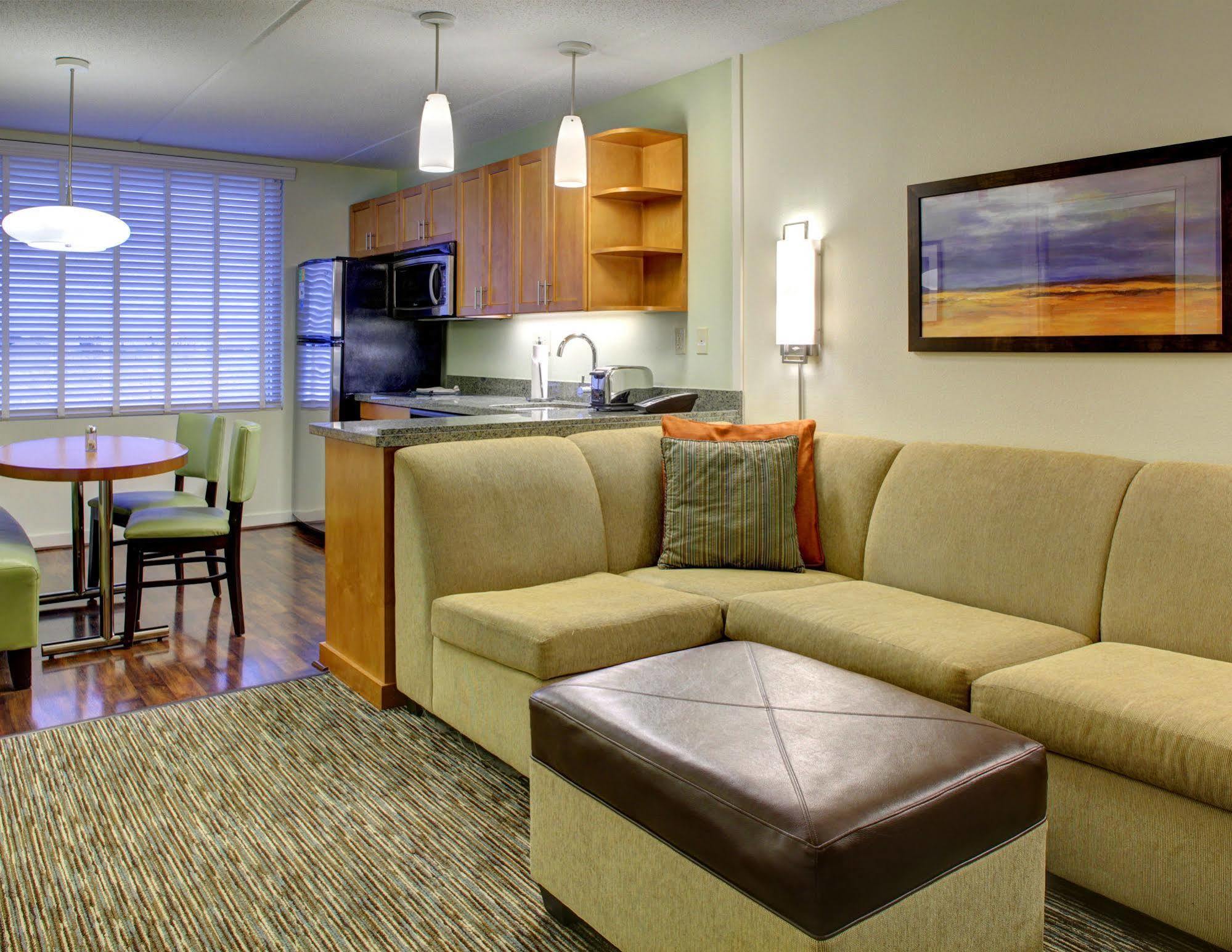 Hyatt House Fort Lauderdale Airport/Cruise Port Dania Beach Extérieur photo
